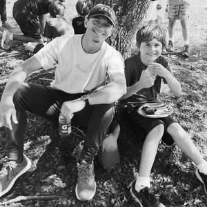 Meet your Posher, Christian